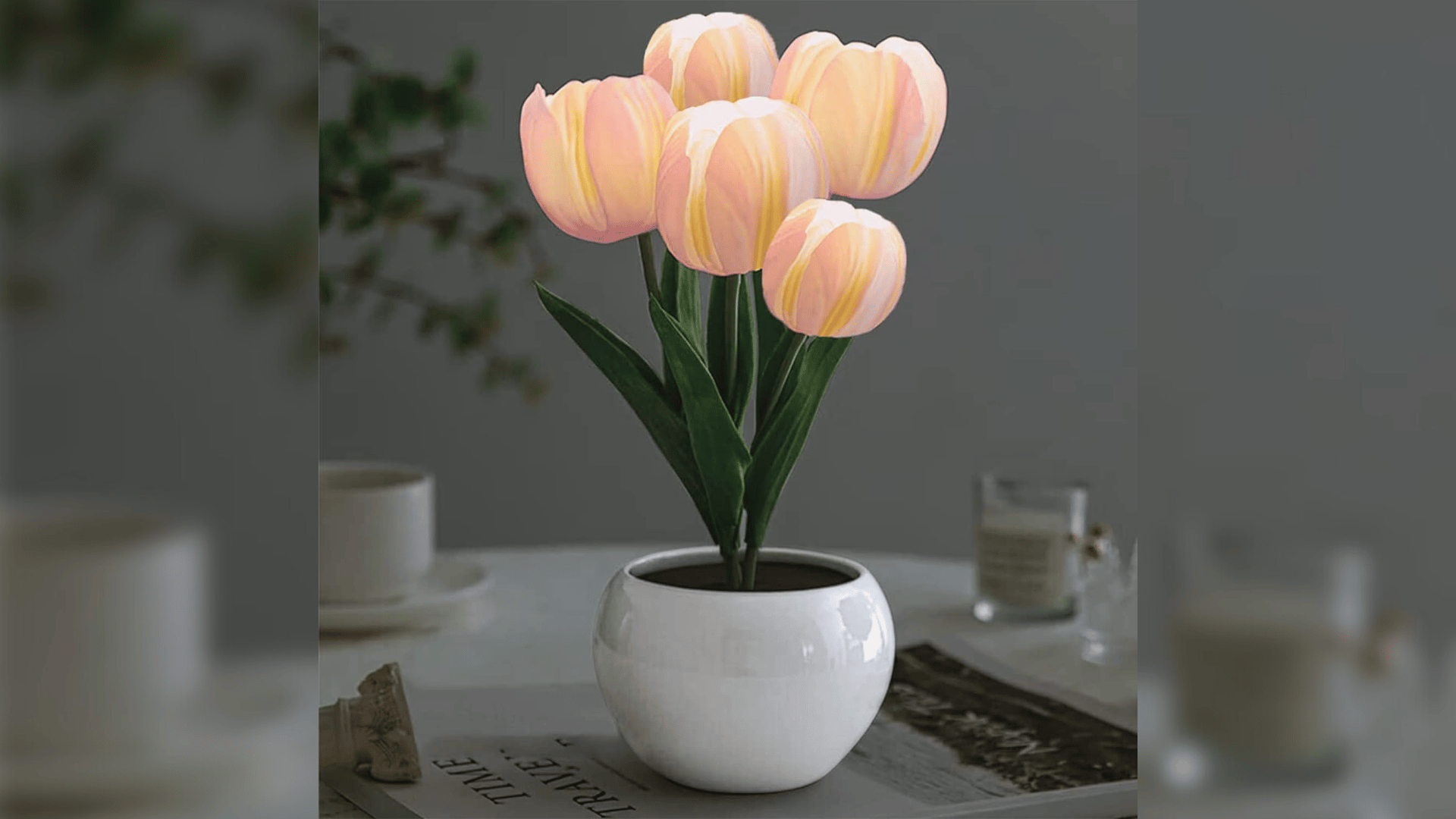 Flower Lamp; Photo: Amazon