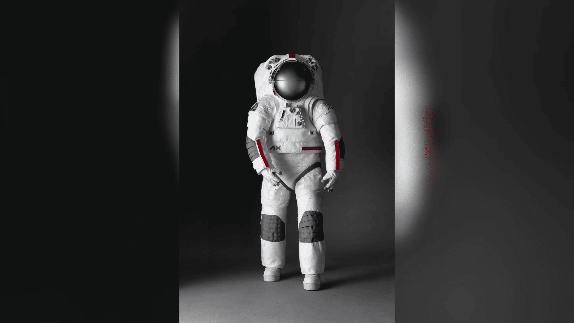 Space suit inspired by past Prada designs;Photo: themodems:Axiom Space