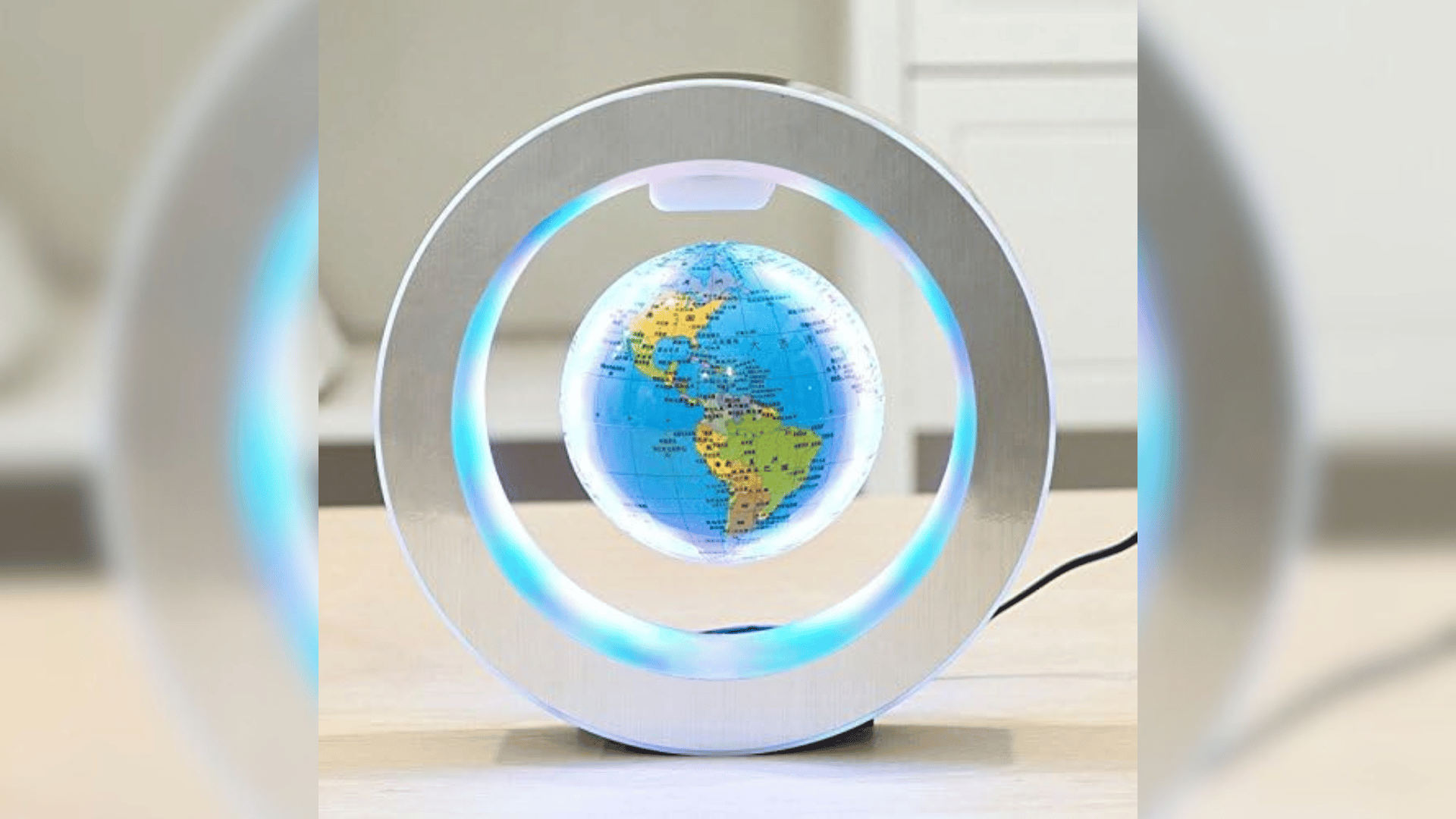 Floating Globe; Photo: Amazon