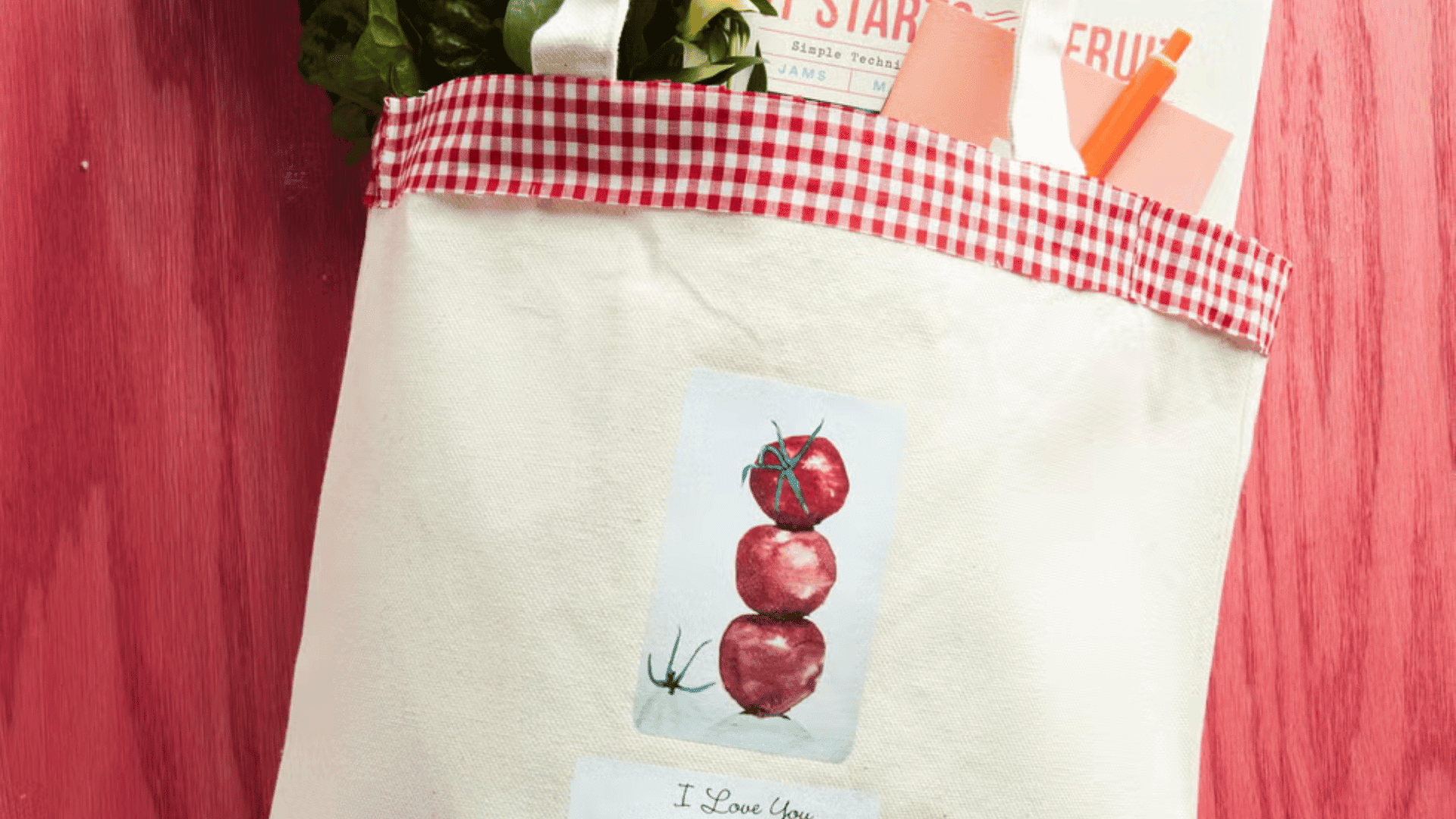 Custom Printed Market Tote; Photo: IAN PALMER for Country Living