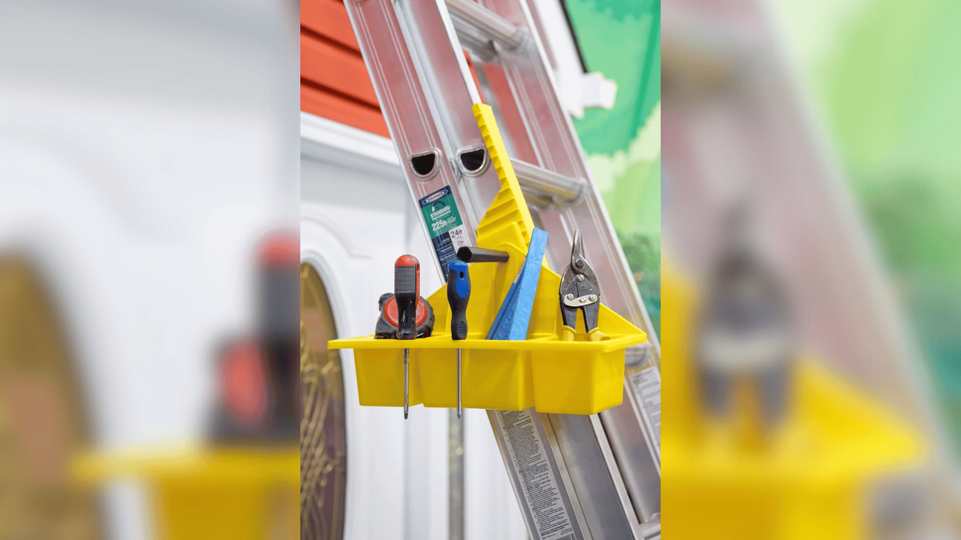 Ladder tray; Photo: Amazon